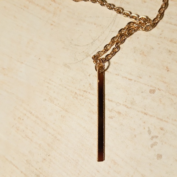 Gold Layered Chain Crystal Coin Bar Necklace - Picture 6 of 7